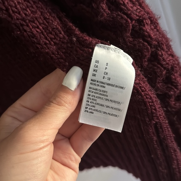 American Eagle Cardigan - Picture 7 of 9